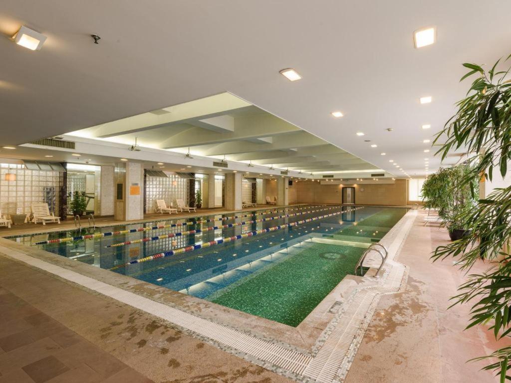 Asia Hotel Пекин Экстерьер фото