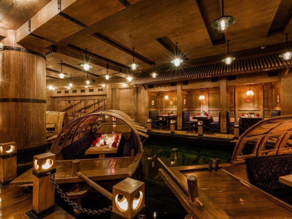 Asia Hotel Пекин Экстерьер фото